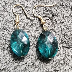 Chic Gold and Teal Earrings with Timeless Elegance